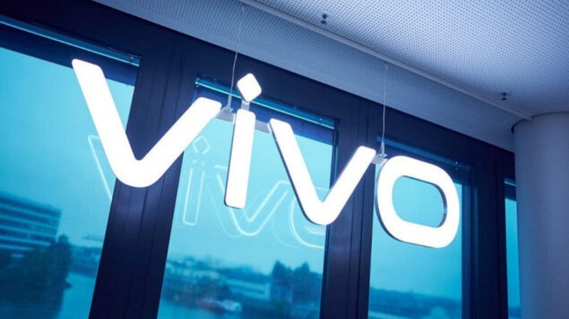 Vivo Y100’ün yeni görüntüleri servis edildi