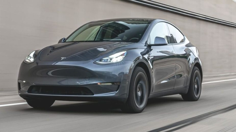 Elon Musk şokta, Tesla 125 bin aracı birden geri çağırdı - Resim : 1