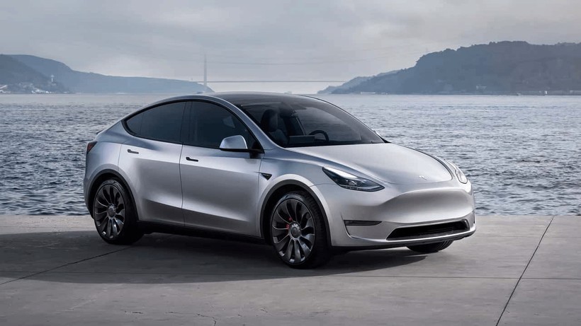 Tesla'nın kilometre oyunu ortaya çıktı, kullanıcılarını kandırıyor mu?