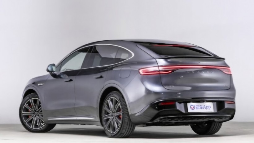 Huawei ve Chery’den elektrikli otomobilde dev adım: 1.627 km menzilli Luxeed R7 tanıtıldı