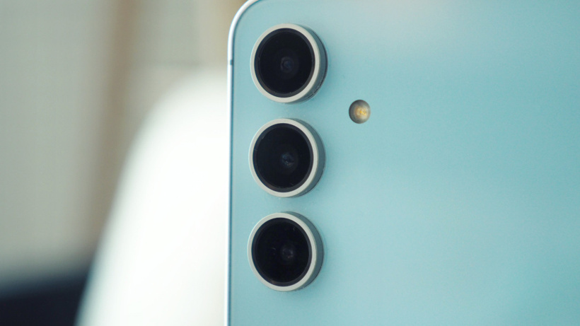 Samsung'un ucuz telefonu için sevindiren haber