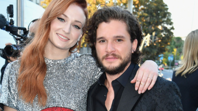 Game of Thrones yıldızları yeni filmde öpüşmek zorunda kaldı!