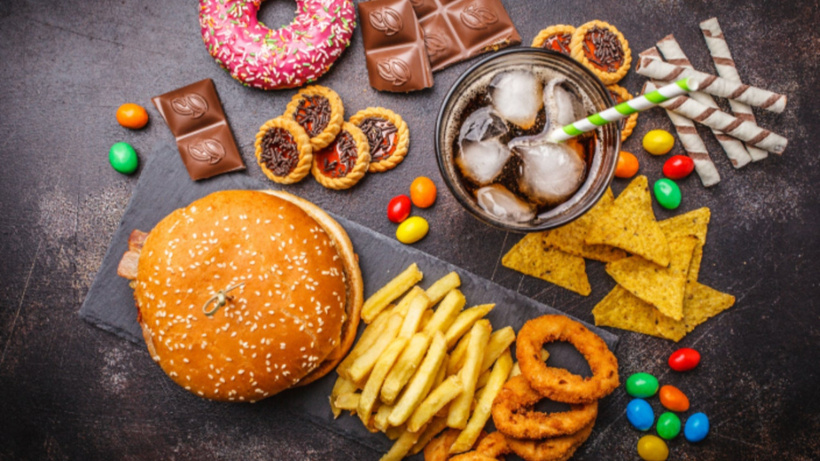 Sadece birkaç günlük fast food tüketimi hafızayı zayıflatabiliyor