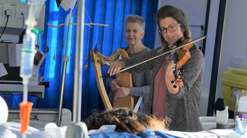 Yoğun bakım hastalarında müziğin şaşırtan etkisi!