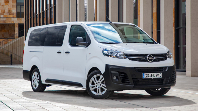 Opel’in Çok Yönlü Hafif Ticari Aracı Vivaro 25. Yıl Dönümünü Kutluyor!