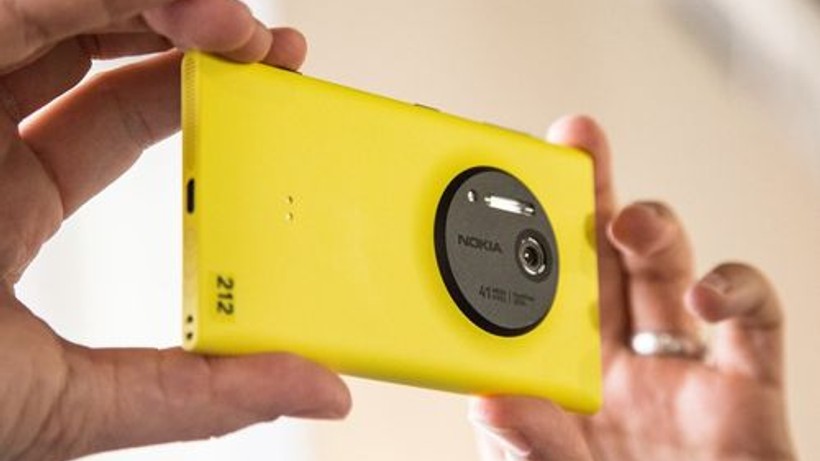 Nokia Lumia 1020 çok yakında Microsoft Store'da!