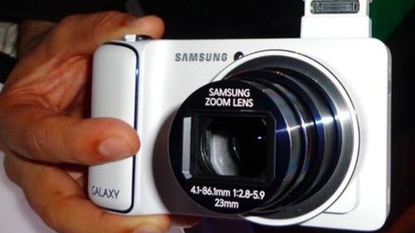 Samsung Galaxy S4 Zoom ön inceleme!