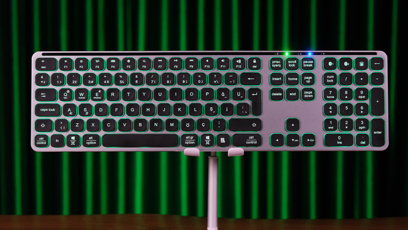 Pusat Business Pro Klavye