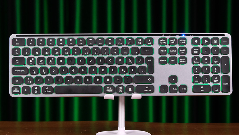 Pusat Business Pro Klavye