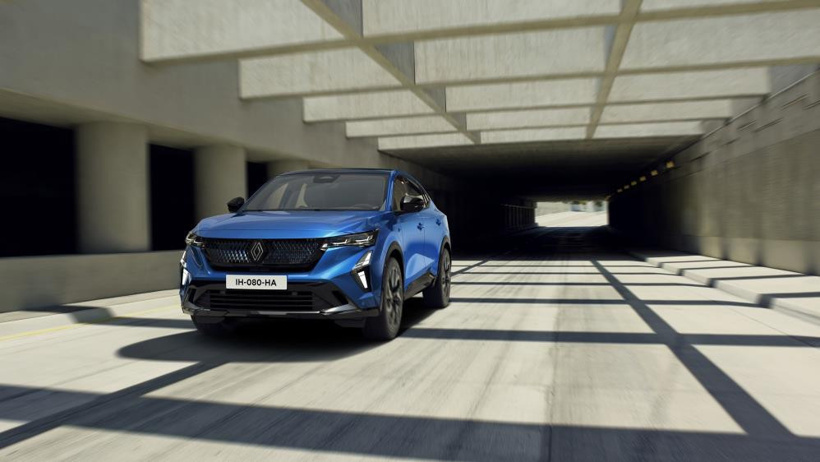 Renault'un yeni coupe SUV modeli Rafale göz kamaştırdı - Resim : 1