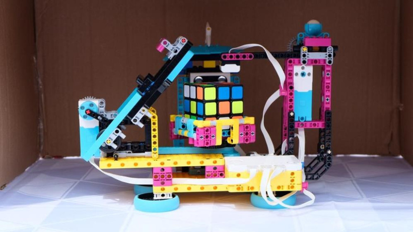 Geleceğin yazılımcıları projelerini sergiledi - Resim : 2