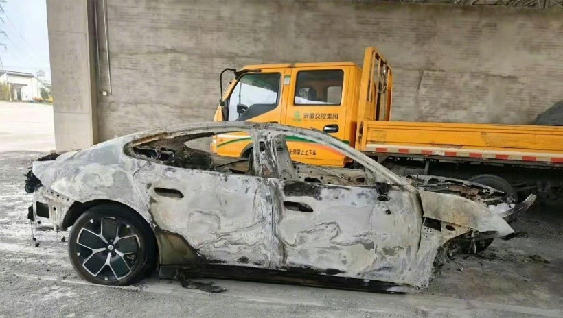 Xiaomi SU7 ilk ölümlü kazasına karıştı, araba tanınmaz hale geldi - Resim : 1