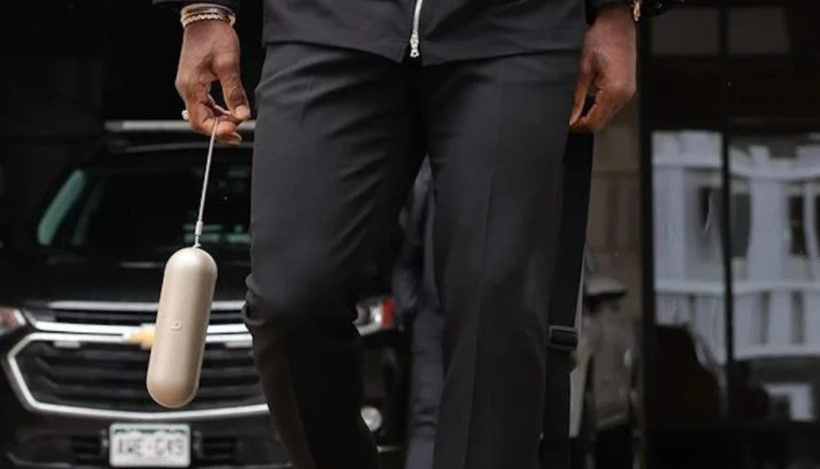 LeBron James, Apple'ın yeni ürününü yanlışlıkla sızdırdı - Resim : 1