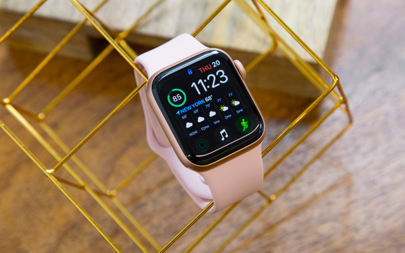 Apple sevilen modelinin biletini kesti - Resim : 1