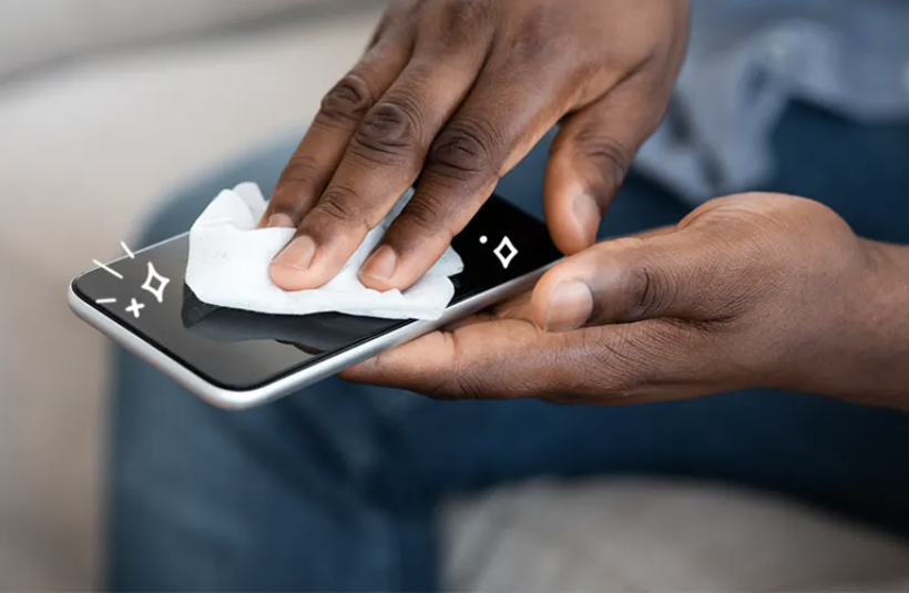 Teknoloji uzmanı uyarıyor: Telefonunuz mikrop dolu! - Resim : 1