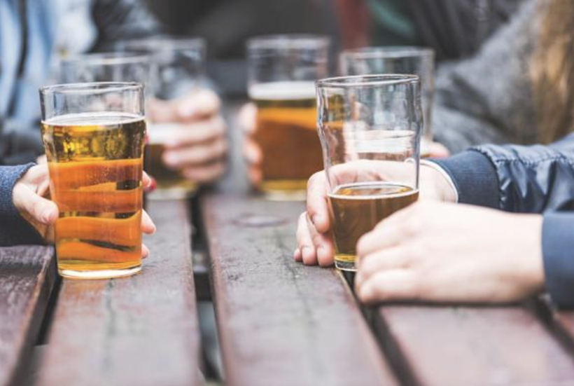 ABD’de alkol nedeniyle ölümler 25 yılda ikiye katlandı - Resim : 1